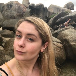 Meet your Posher, Ashley